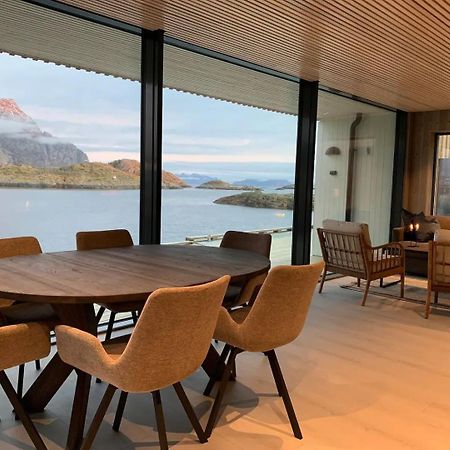Stor Moderne Leilighet I Henningsvaer, 70 Kvm Esterno foto